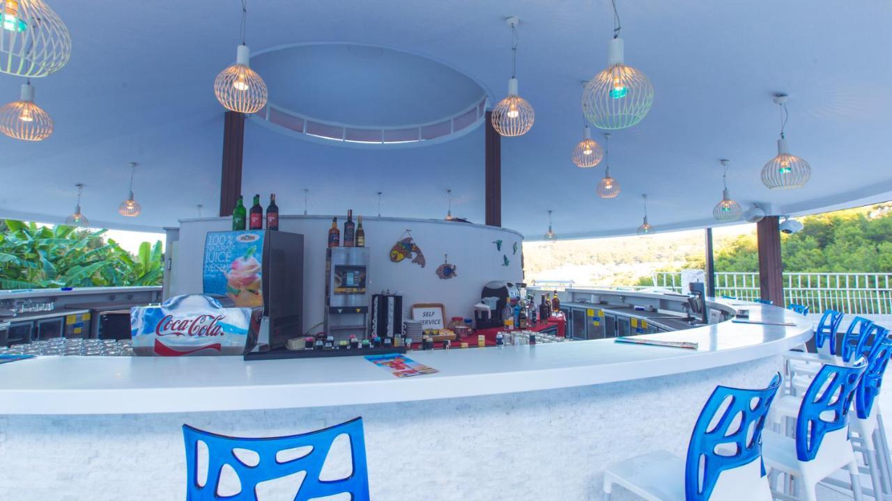 Garcia Resort & Spa Олудениз Экстерьер фото The bar at the beach club